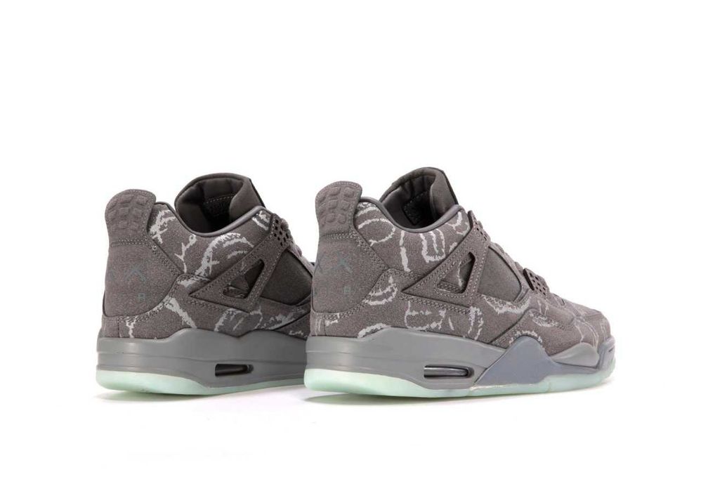 Мужские кроссовки Nike Air Jordan 4 "Retrо Kaws" Размеры 40-46