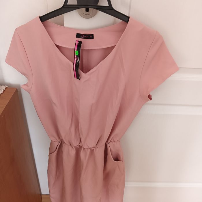 Nowa sukienka rozmiar 40