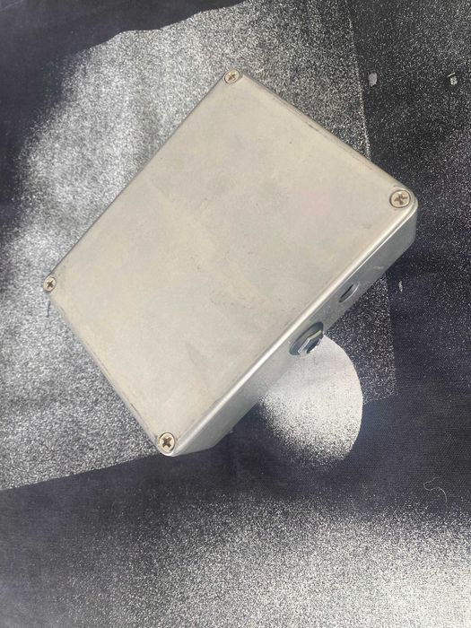 Mr. Black BloodMoon Blood & Chrome reverb pedal