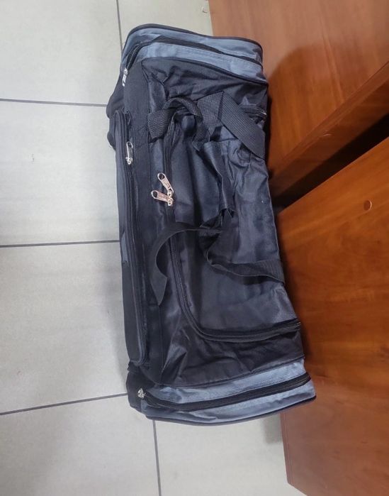 Czarno-szara torba podrozna 80cm 120L