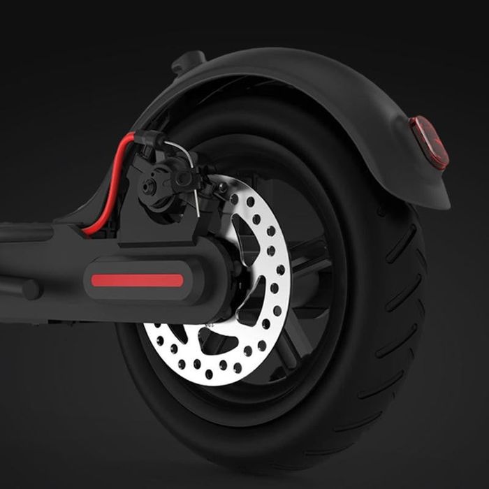 Trotinete elétrica Xiaomi Mi M365 Pro preta - SEM USO!!