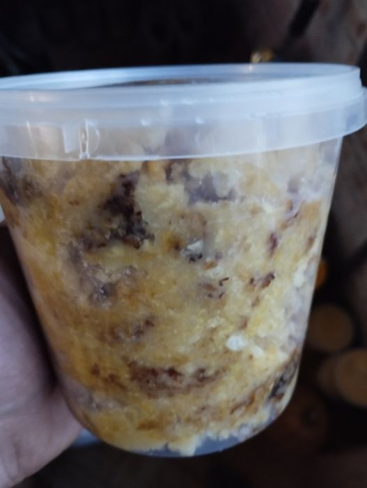 Забрус (обрізки) з медом