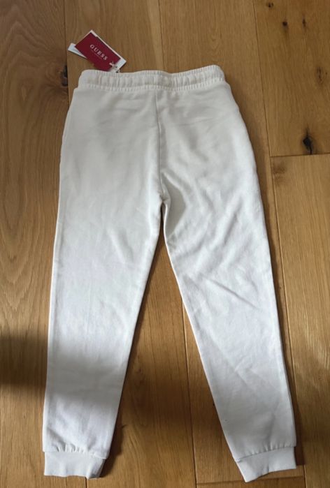 Spodnie rozm. 128 / 6 lat Guess