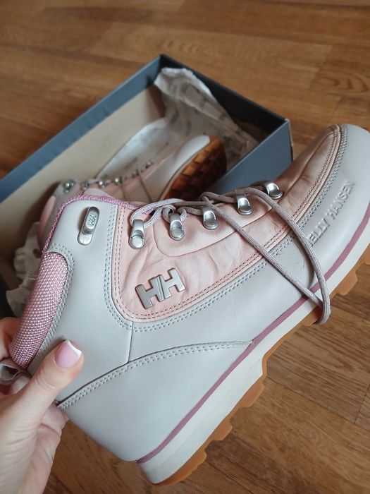 Helly Hansen повний розмір 38,5