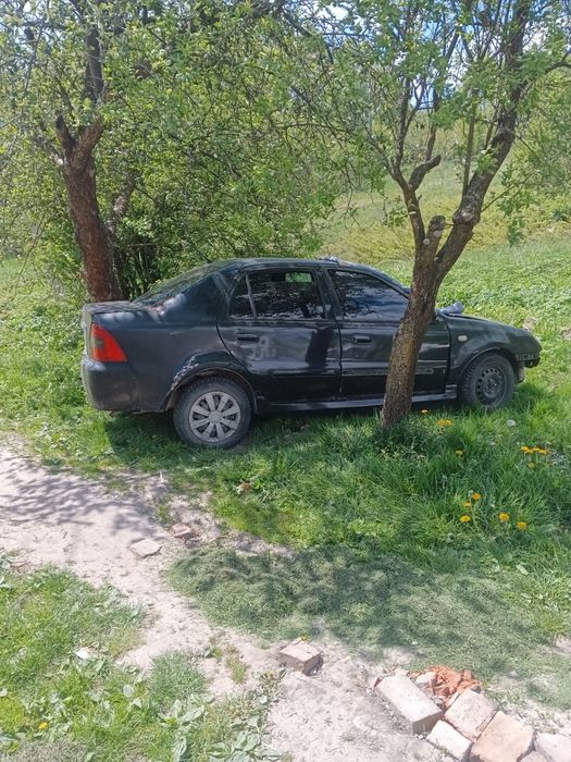 Продам машину Джили