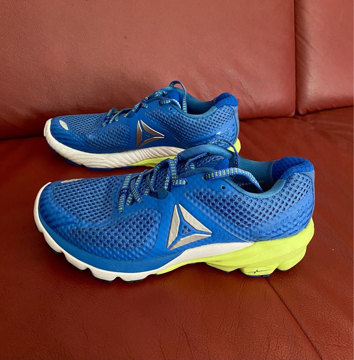 Buty sportowe/ niebieskie ciemnoniebieskie / neonowe Reebok 37/ 23,5cm