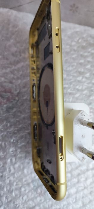 Корпус на iPhone 11