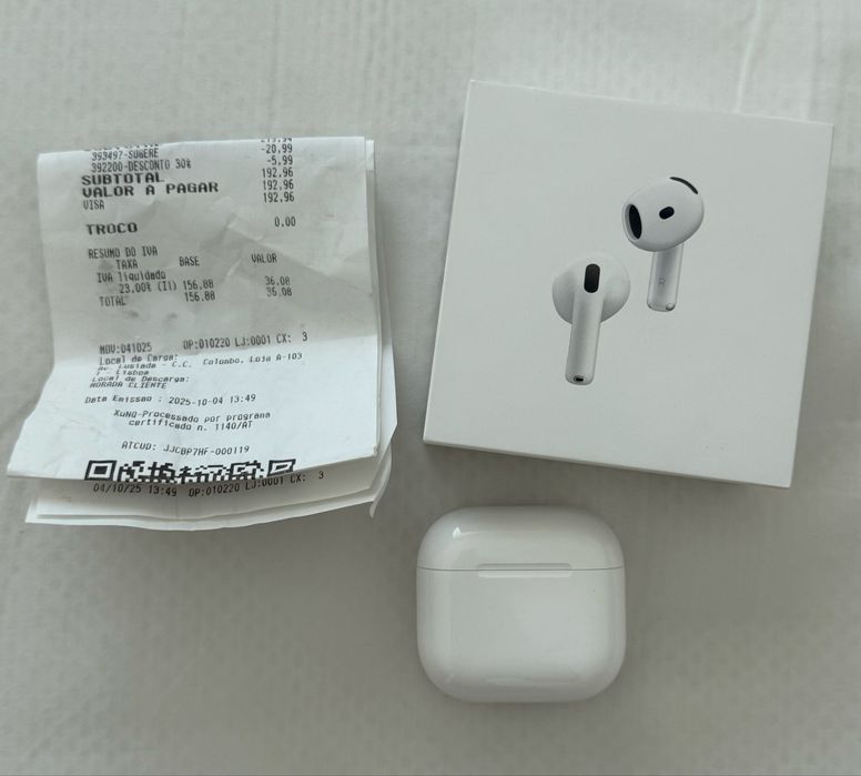 AirPods 4 com Noise Cancelling True Wireless Bluetooth