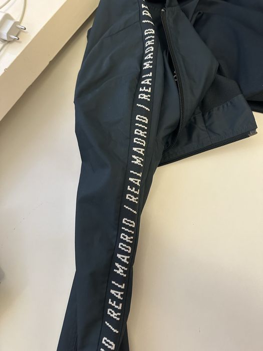 Ветровка Adidas RealMadrid