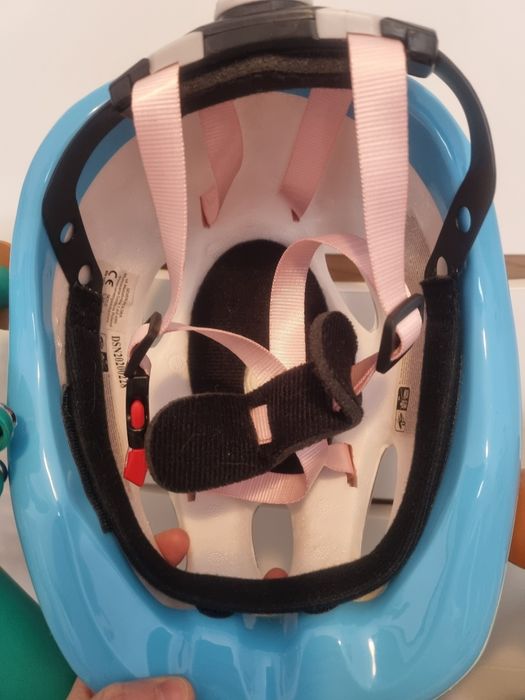 Kinderkraft rowerek biegowy Rapid + kask i koszyk