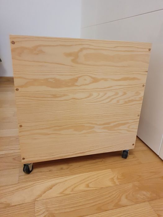Duża skrzynia na zabawki Bambooko 50x50x50