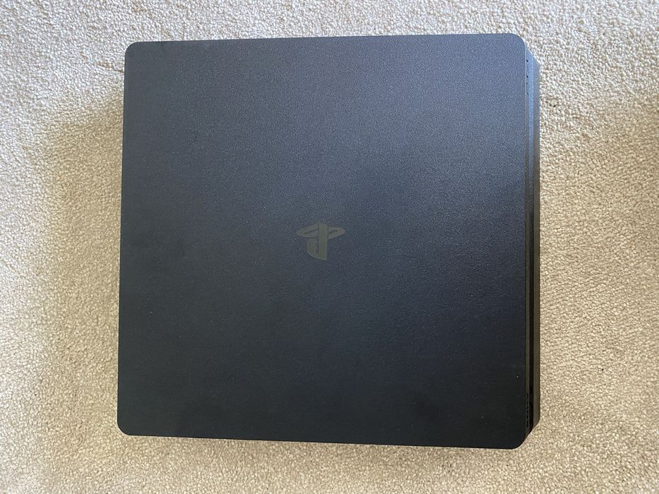 Playstation 4 *como nova