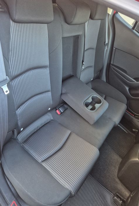 Piękna czerwona Mazda 3 sport line 2.0 benzyna