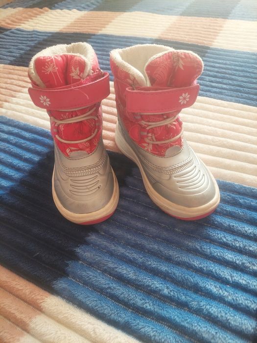 Чобітки для дівчинки