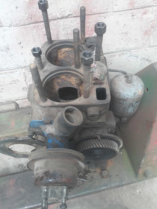 Ursus c328 silnik w częściach