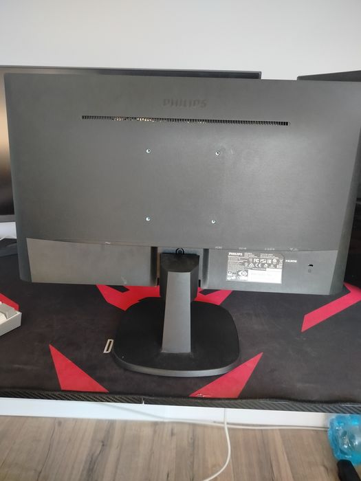 Monitor Philips 27.8 cala