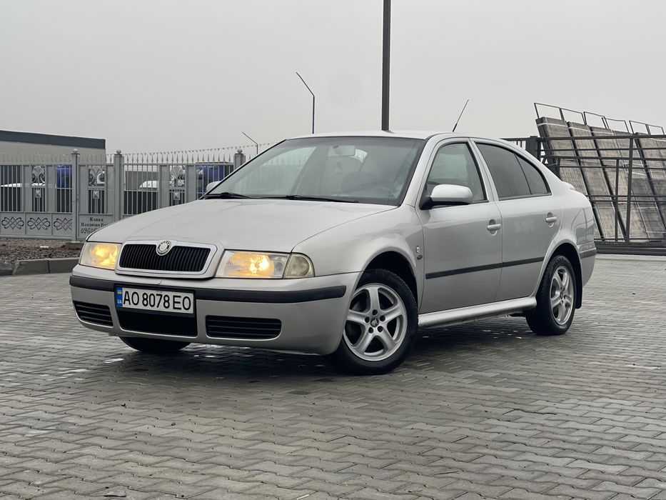Шкода Октавія Тур