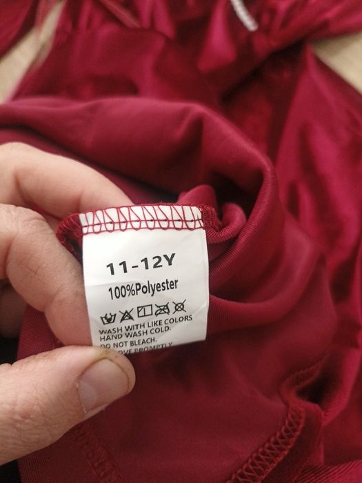 Святкова оксамитова сукня 11-13 років