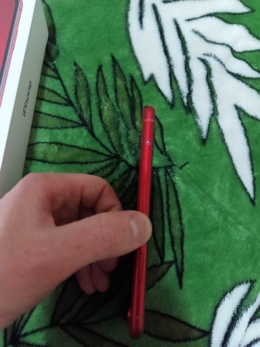 Айфон Xr 128 гб хороший стан