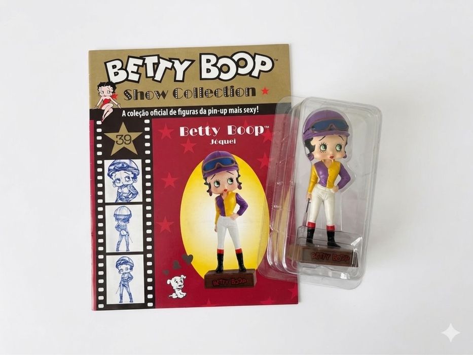 Betty boop com revista