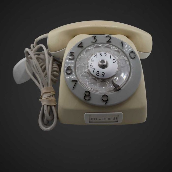 Klasyczny telefon stacjonarny z tarczą numeryczną  Ericsson b51/122150