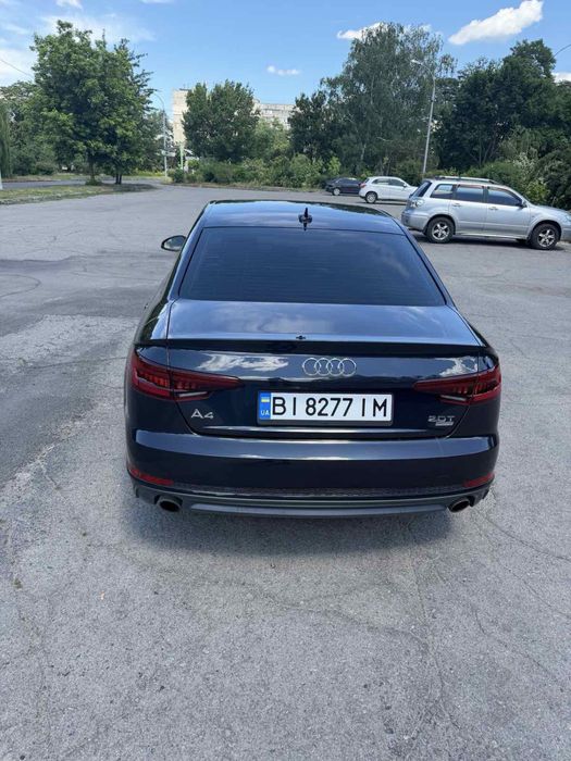 Продам автомобіль Audi A4 2018