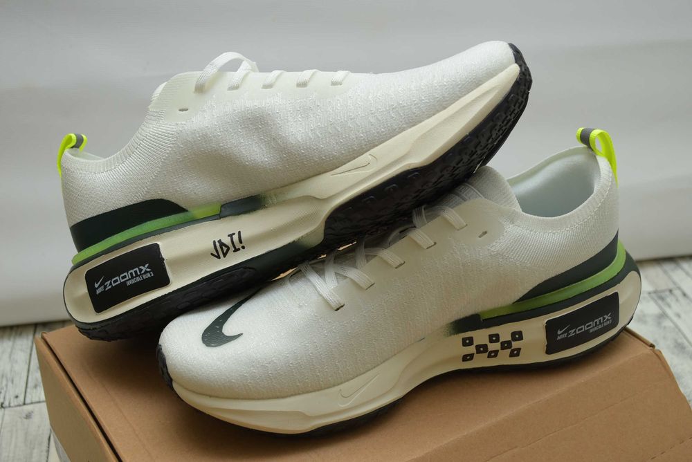 Мужские беговые кроссовки Nike ZoomX Invincible Run Flyknit 3