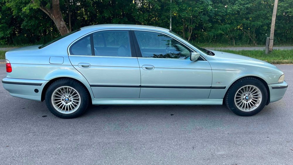 Sprzedam BMW E39 528i + Gaz