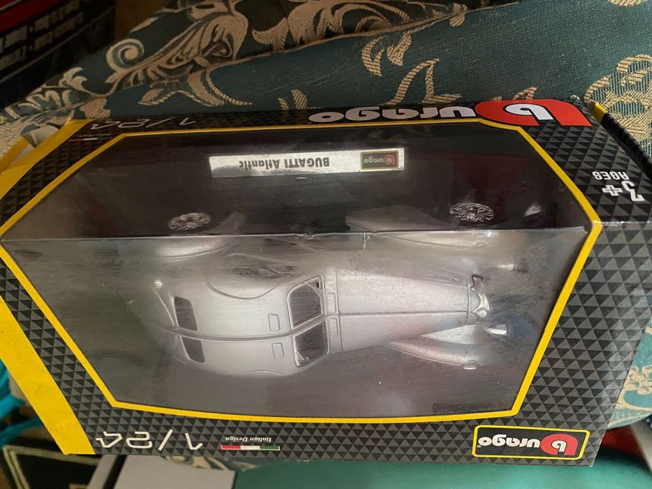 Veículos escala 1/24