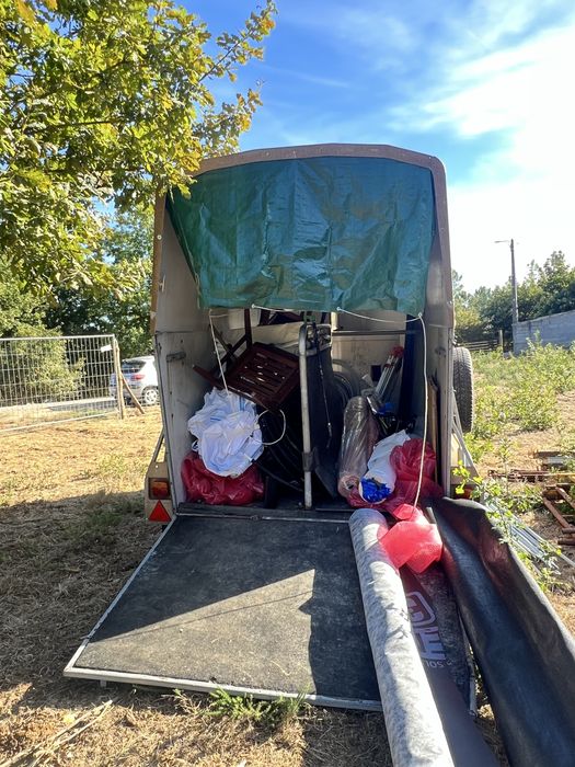 Roulote para Cavalos – Bom Estado