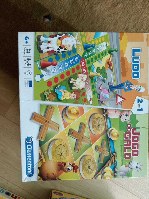 Jogo- Ludo/ Jogo do Galo da Clementoni