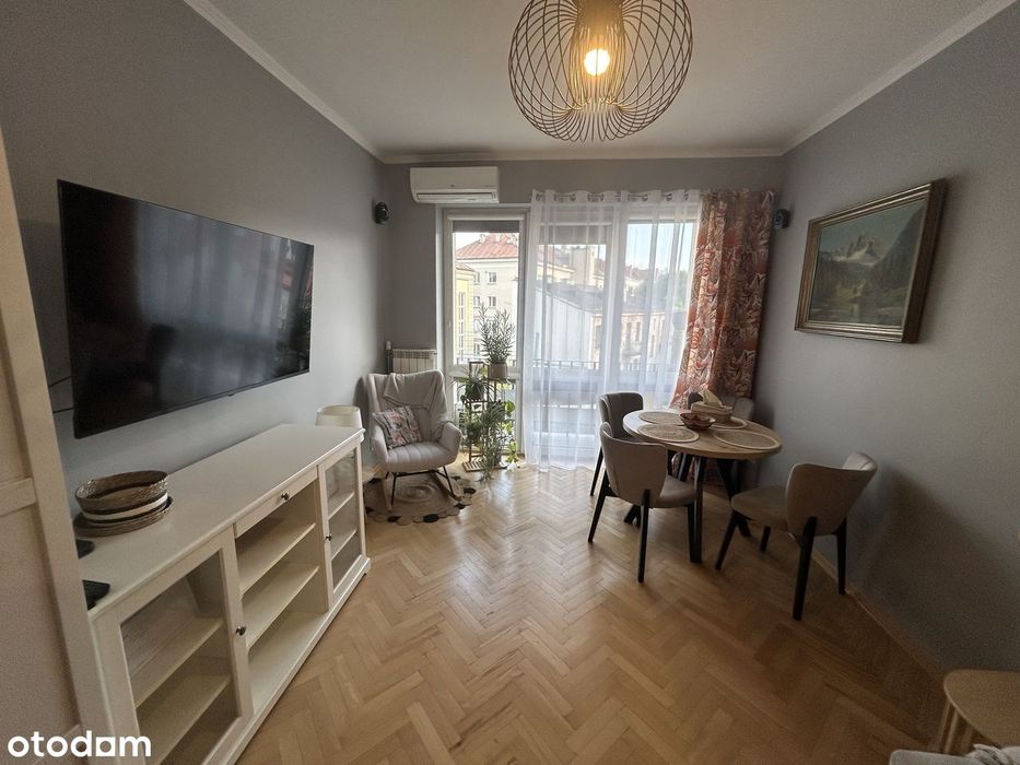 Mieszkanie z balkonem w centrum Kielc
