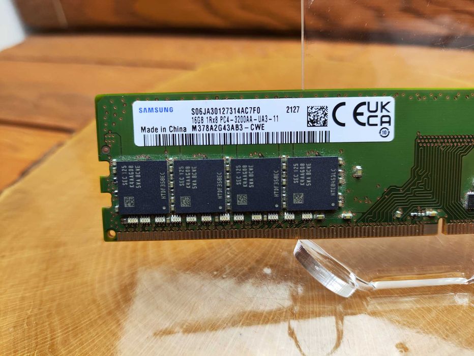 Samsung DDR4 16 GB 3200MHz M378A2G43AB3-CWE Pamiec RAM Gwarancja