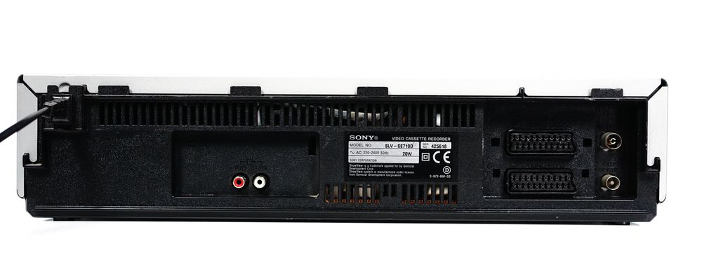 Magnetowid VCR SONY SLV-SE710 VHS 6-gł Hi-Fi Index NTSC LP/SP + HDMI