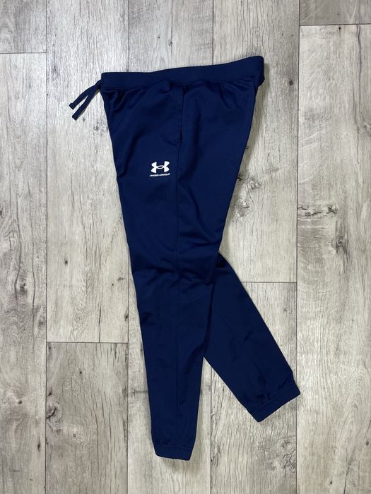 Under Armour штаны 158-166 см YXL размер подростковые спортивные