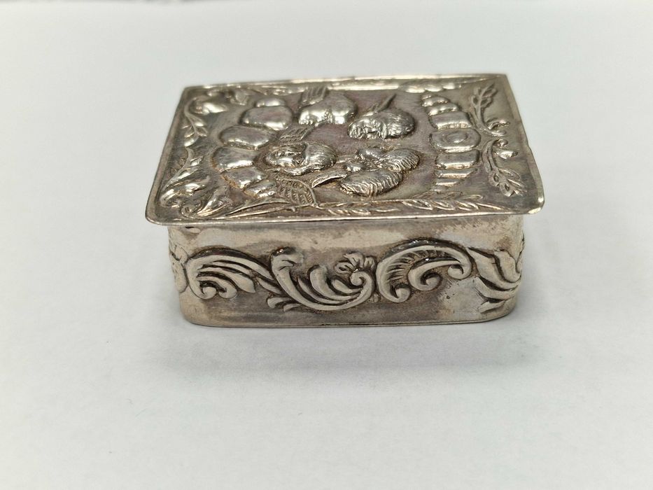 Srebro 925/ Srebrne pudełko ozdobne/ 31.00 gram/ praca ręczna