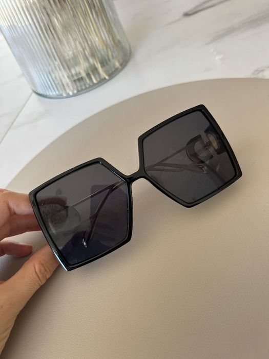 Okulary przeciwsłoneczne kocie złote