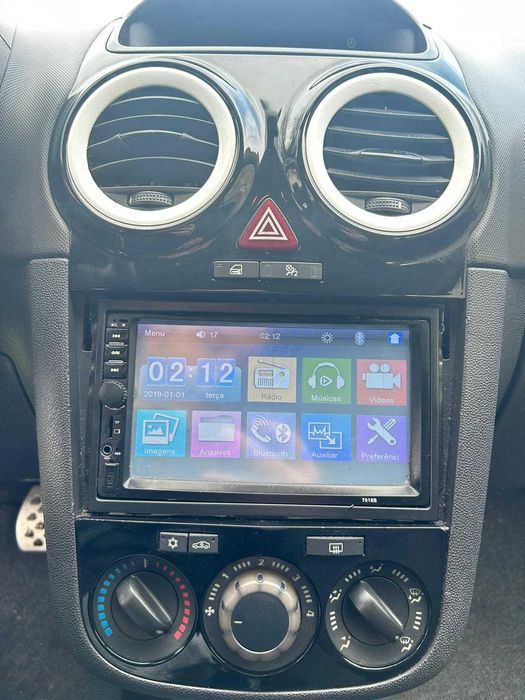 Opel Corsa 1.2I Black Edition