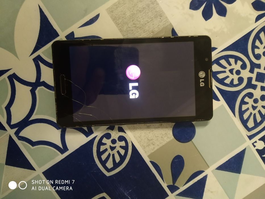 Telemóvel LG ofereceram mas tenho outro