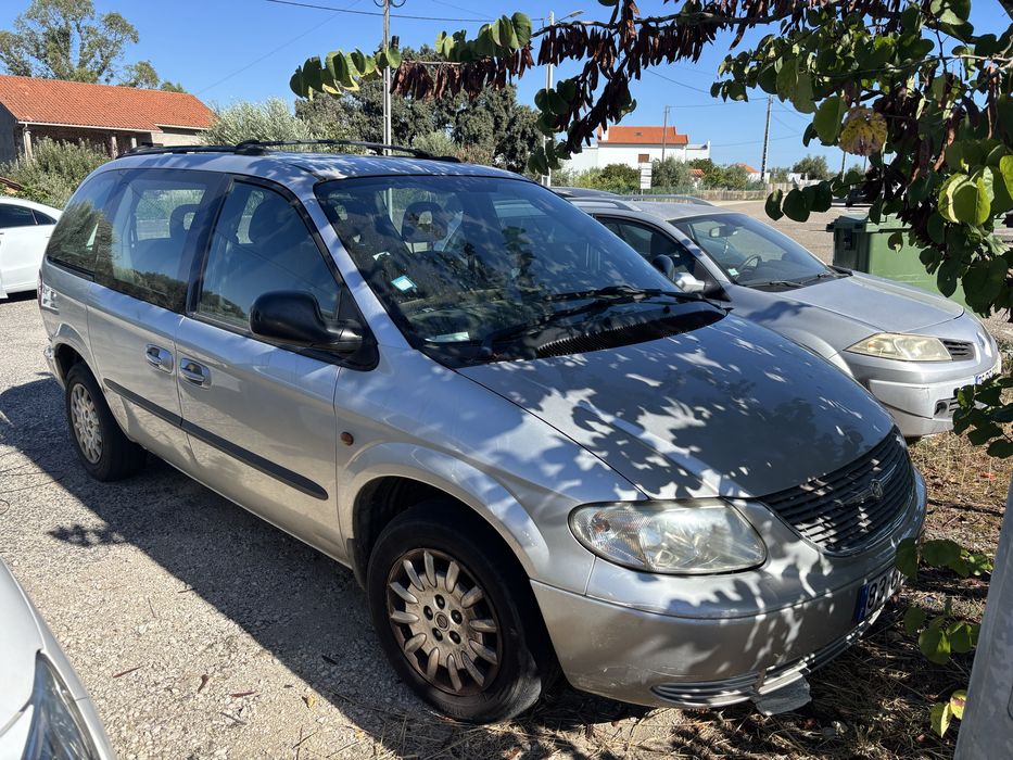 CHRYSLER Voyager - 7 Lugares