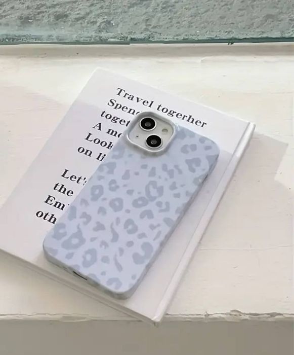 Трендовий чохол на IPHONE 14