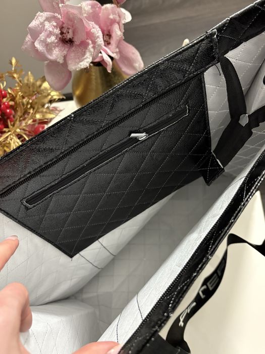 Duża torba shopper zapinana na zamek nowa Peterson czarna