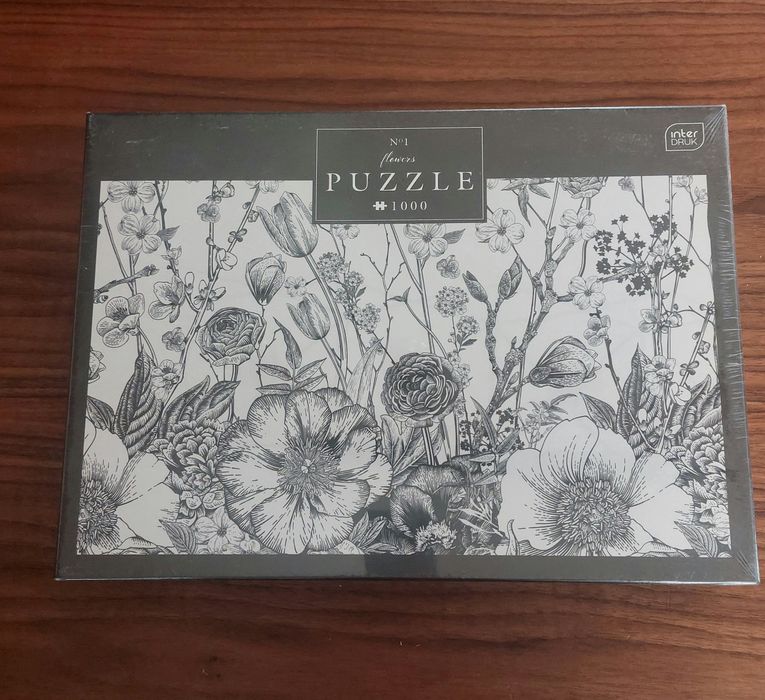 Nowe puzzle Flowers 1000 Interdruk