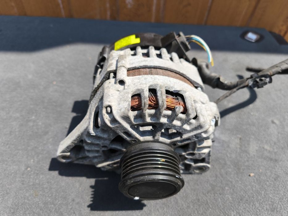 HYUNDAI I30 II KIA CEED II 1.6 Crdi Alternator F-vat