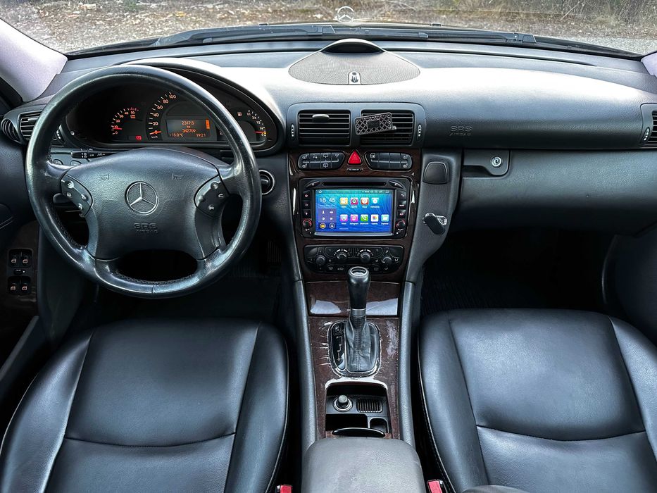 Mercedes-Benz C 220 - 05/2004 - 342.000 - ESTIMADO / SINTRA — photo 4