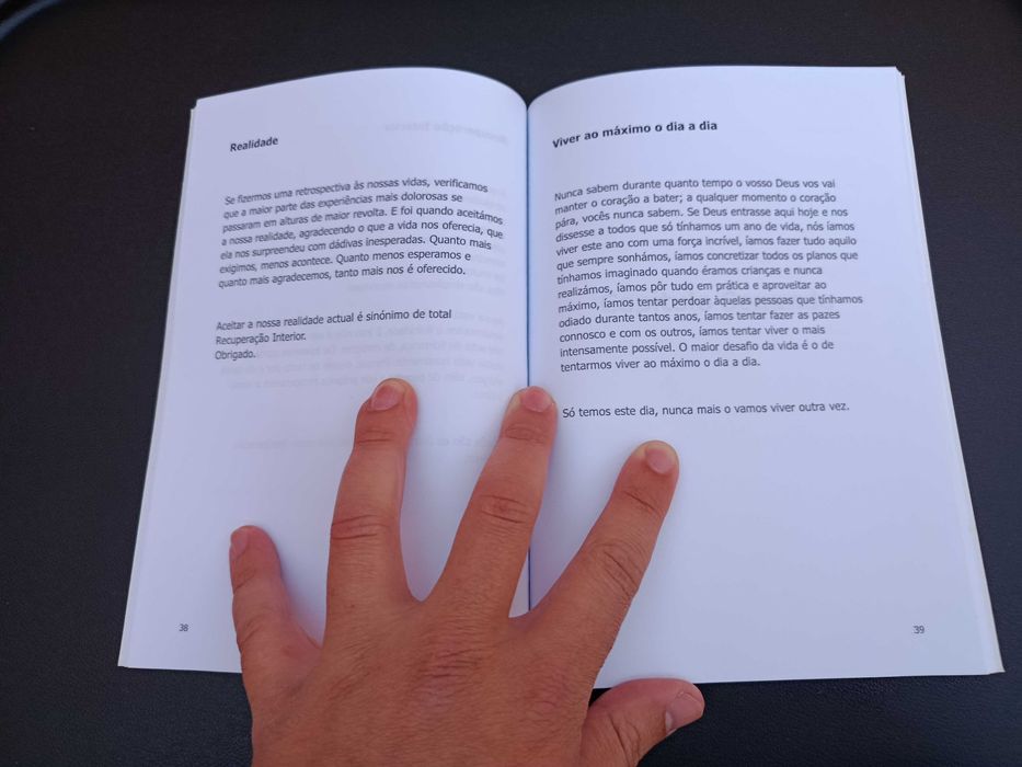 Livro "Abraça a Vida", de Eduardo da Silva