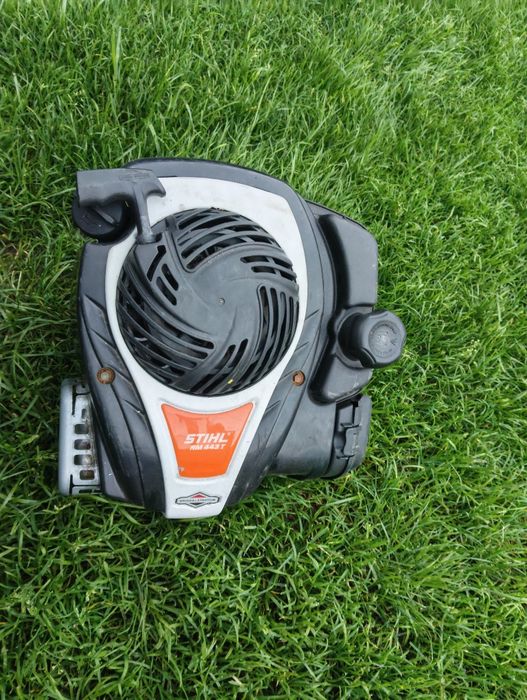 Silnik od kosiarki Stihl,