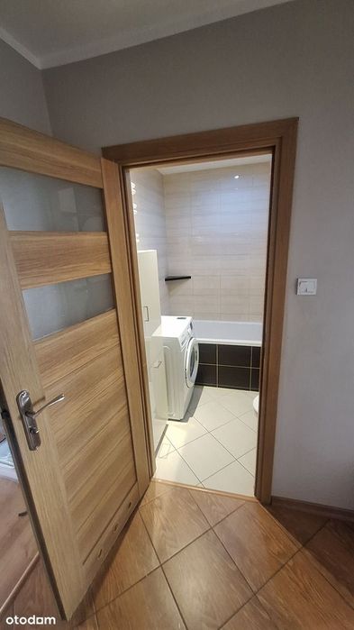 Wośniki 2 pokoje 48.36m2 do zamieszkania , duży balkon.