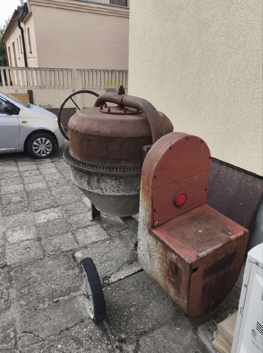 Oddam za przysłowiową flaszke betoniarke