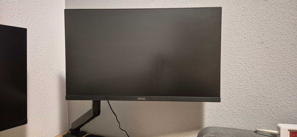 Monitor MSI MAG 244f